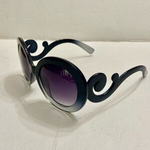 Elegant High Fashion Grayish Black Round Sunglasses
